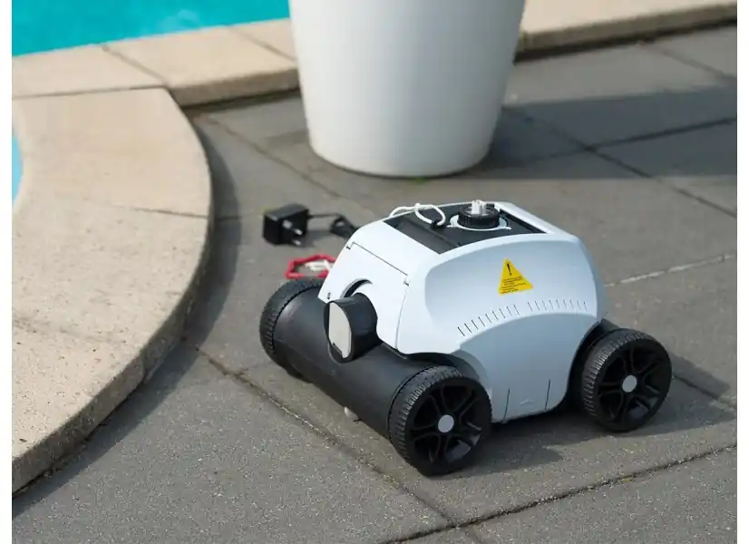 Robot de piscine sans fil RobotClean Accu Pool - Ubbink