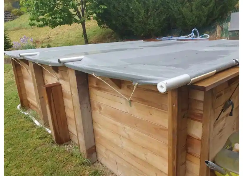 Couverture à barres de sécurité Eco Barre Hors-Sol - AquaZendo