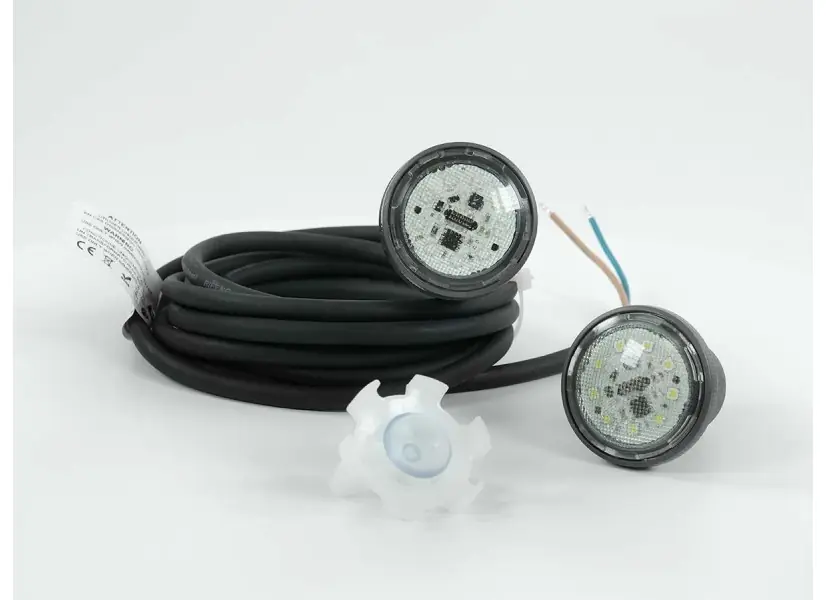 Pack de départ projecteur à induction Micro Plug-In-Pool - CCEI