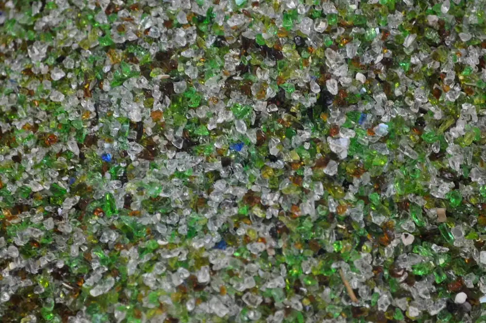 Verre recycle piscine en sac de 25 kg - granulométrie 1.6 - 3 mm