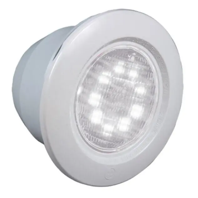 Projecteur LED Cofies Hayward pour piscine béton