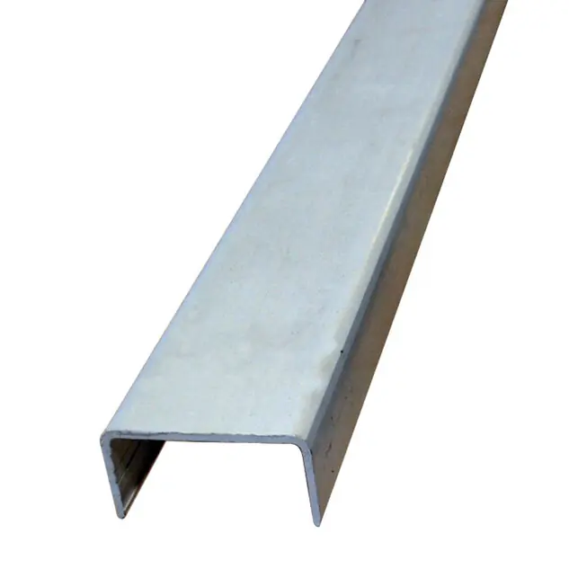 Nez de marche pvc en u 3m c/08 p/360