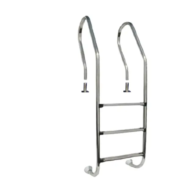 Echelle inox courbée pour piscine bois