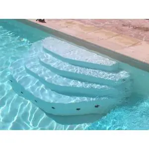 Escalier sur liner piscine ARES ACCELO