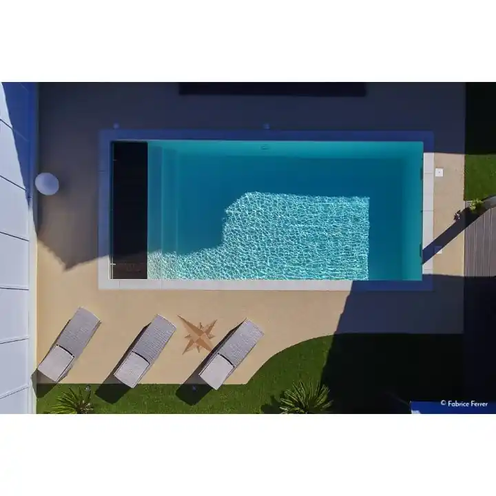 Volet piscine immergé avec plage POOL DIVING