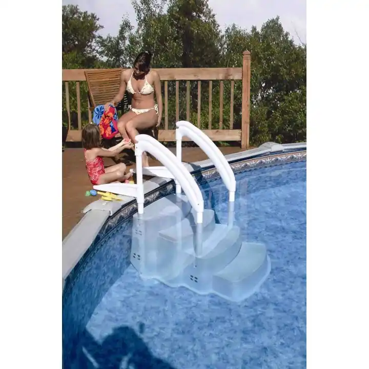 Escalier piscine FESTIVA